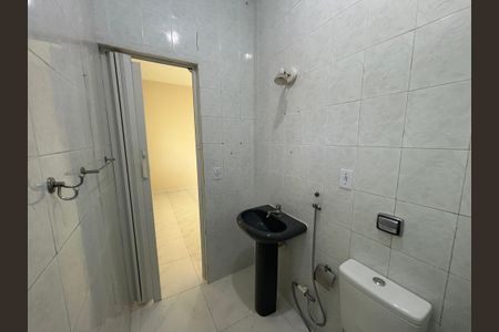 Casa para alugar com 99m², 2 quartos e sem vagaBanheiro da Suíte