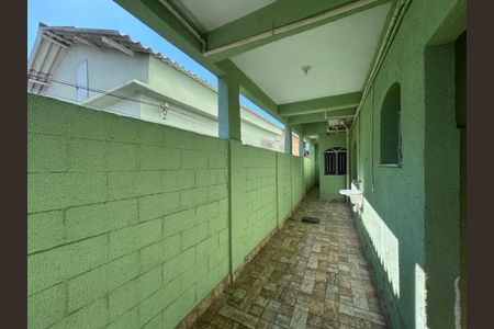 Casa para alugar com 99m², 2 quartos e sem vagaÁrea de Serviço