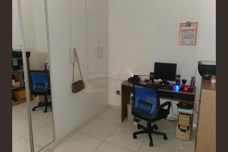 Casa à venda com 3 quartos, 210m² em Cambuci, São Paulo