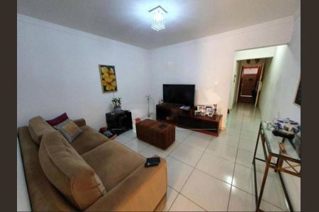 Casa à venda com 3 quartos, 210m² em Cambuci, São Paulo