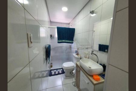 Casa à venda com 3 quartos, 210m² em Cambuci, São Paulo