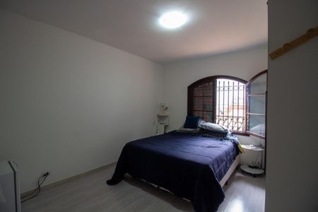 Casa à venda com 169m², 3 quartos e 2 vagas Casa à venda com 169m², 3 quartos e 2 vagasQuarto 2