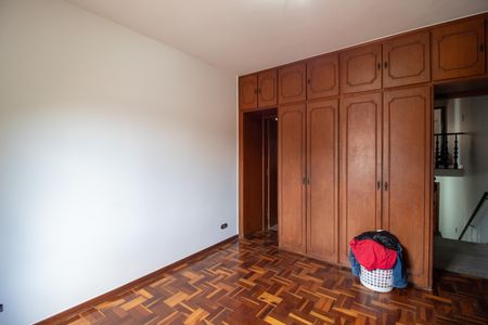 Casa à venda com 169m², 3 quartos e 2 vagas Casa à venda com 169m², 3 quartos e 2 vagasSuíte