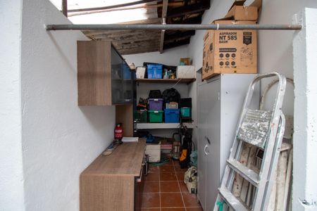 Casa à venda com 169m², 3 quartos e 2 vagas Casa à venda com 169m², 3 quartos e 2 vagasQuintal