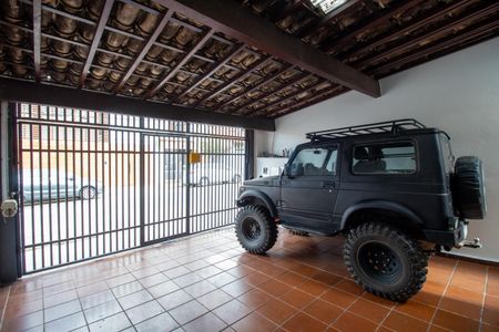 Casa à venda com 169m², 3 quartos e 2 vagas Casa à venda com 169m², 3 quartos e 2 vagasGaragem