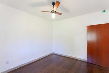 Casa para alugar com 450m², 2 quartos e 5 vagas Casa para alugar com 450m², 2 quartos e 5 vagasQuarto 1