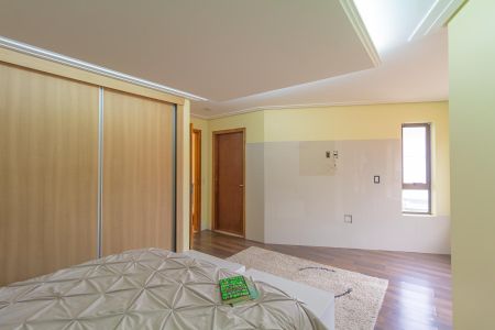 Casa à venda com 327m², 3 quartos e sem vagaSuíte