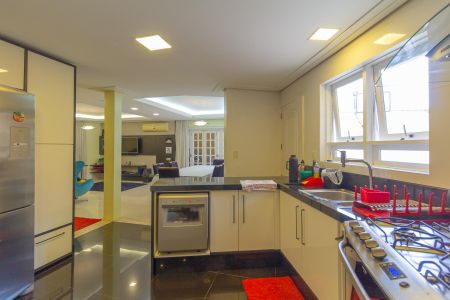 Casa à venda com 327m², 3 quartos e sem vagaCozinha