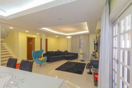 Casa à venda com 327m², 3 quartos e sem vagaSala