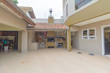 Casa à venda com 327m², 3 quartos e sem vagaÁrea externa