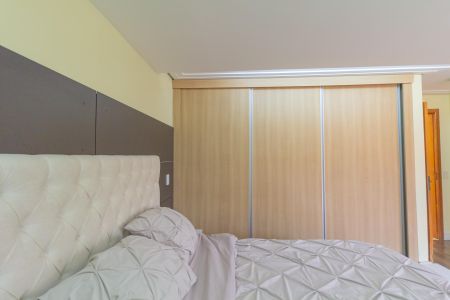 Casa à venda com 327m², 3 quartos e sem vagaSuíte