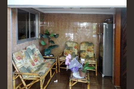 Casa à venda com 230m², 3 quartos e 3 vagas