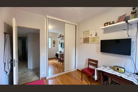 Apartamento para alugar com 117m², 3 quartos e 2 vagasQuarto 1