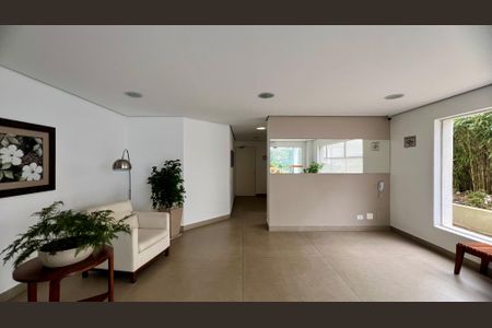 Apartamento para alugar com 117m², 3 quartos e 2 vagasÁrea comum - Hall de entrada