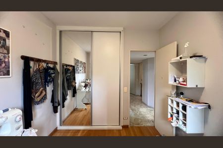 Apartamento para alugar com 117m², 3 quartos e 2 vagasQuarto 2