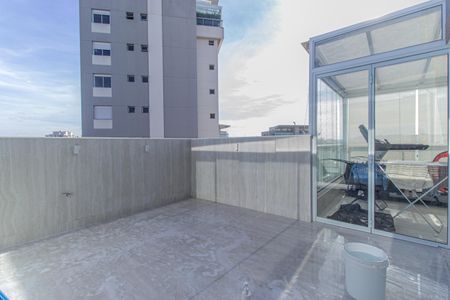 Apartamento à venda com 335m², 3 quartos e 4 vagasCobertura