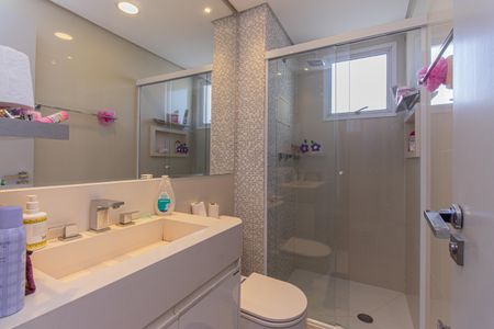 Apartamento à venda com 335m², 3 quartos e 4 vagasBanheiro da Suíte 4