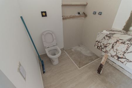 Apartamento à venda com 335m², 3 quartos e 4 vagasBanheiro 2