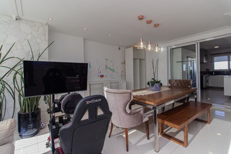 Apartamento à venda com 335m², 3 quartos e 4 vagasVaranda
