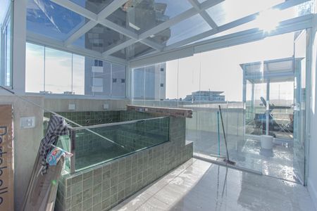 Apartamento à venda com 335m², 3 quartos e 4 vagasCobertura