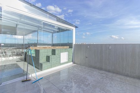 Apartamento à venda com 335m², 3 quartos e 4 vagasCobertura