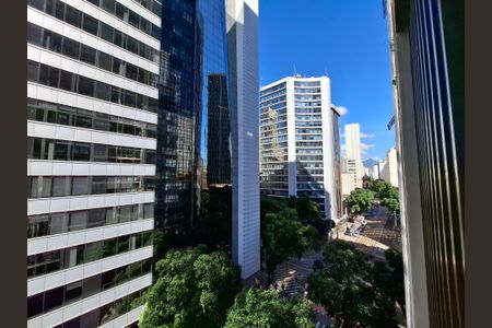 Apartamento à venda com 34m², 1 quarto e sem vagaVista da varanda