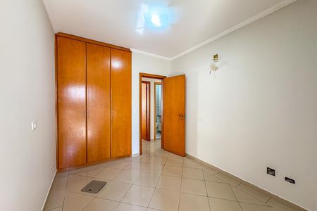 Apartamento à venda com 80m², 3 quartos e 2 vagas Apartamento à venda com 80m², 3 quartos e 2 vagasSuíte
