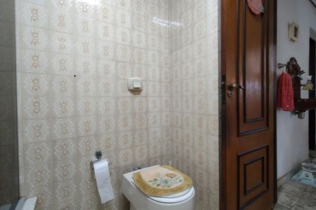 Casa à venda com 450m², 3 quartos e 3 vagasBanheiro Social 1