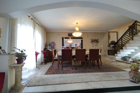 Casa à venda com 450m², 3 quartos e 3 vagasSala 1