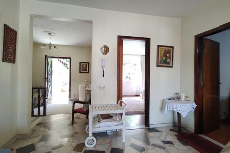 Casa à venda com 450m², 3 quartos e 3 vagasSala 2