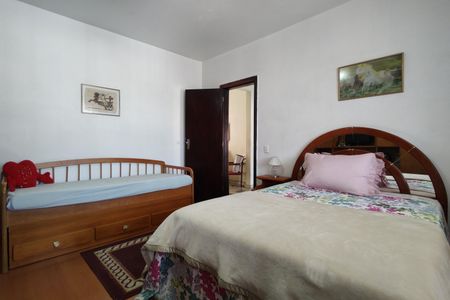 Casa à venda com 450m², 3 quartos e 3 vagasQuarto 2 - Armários