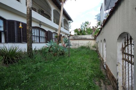 Casa à venda com 450m², 3 quartos e 3 vagasFachada da Casa