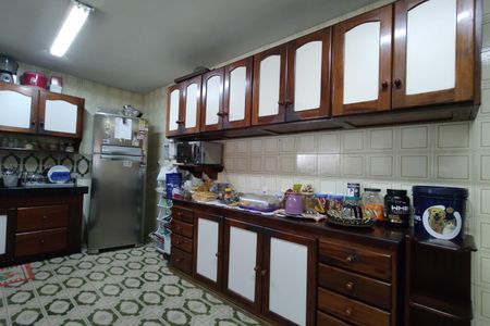 Casa à venda com 450m², 3 quartos e 3 vagasCozinha - Armários