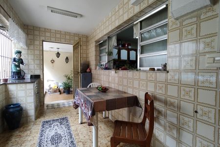 Casa à venda com 450m², 3 quartos e 3 vagasCopa