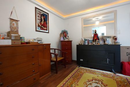 Casa à venda com 450m², 3 quartos e 3 vagasEscritório