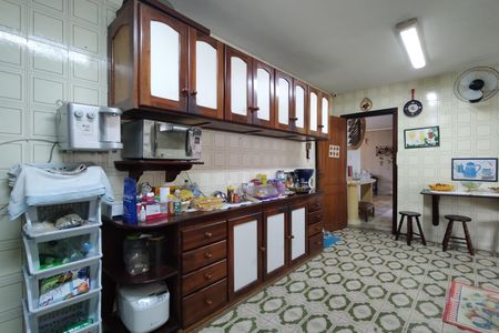 Casa à venda com 450m², 3 quartos e 3 vagasCozinha - Armários