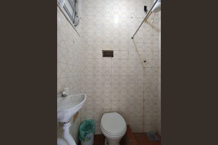 Casa à venda com 450m², 3 quartos e 3 vagasBanheiro de serviço