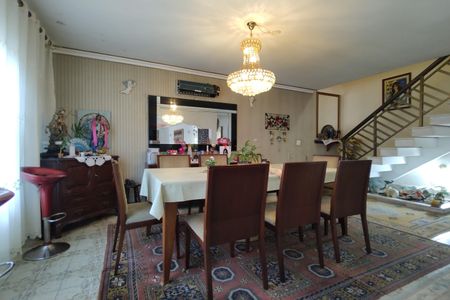 Casa à venda com 450m², 3 quartos e 3 vagasSala 1