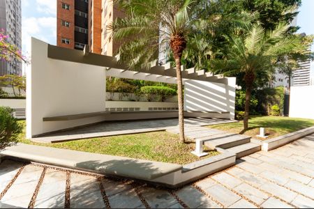 Apartamento à venda com 134m², 3 quartos e 2 vagas Apartamento à venda com 134m², 3 quartos e 2 vagasÁrea Comum - Jardim