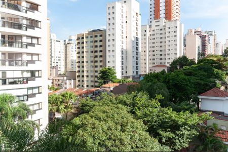 Apartamento à venda com 134m², 3 quartos e 2 vagas Apartamento à venda com 134m², 3 quartos e 2 vagasVista