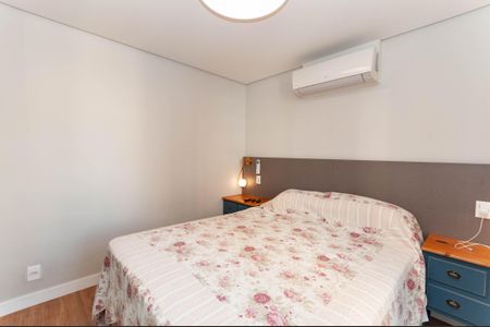 Apartamento à venda com 134m², 3 quartos e 2 vagas Apartamento à venda com 134m², 3 quartos e 2 vagasQuarto 1 Suíte