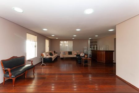 Apartamento à venda com 134m², 3 quartos e 2 vagas Apartamento à venda com 134m², 3 quartos e 2 vagasÁrea Comum - Salão de Festas