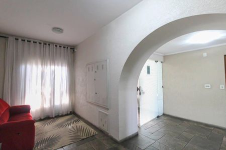 Apartamento à venda com 60m², 2 quartos e 1 vagaHall social