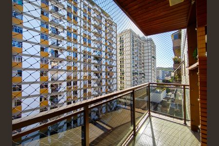 Apartamento à venda com 157m², 3 quartos e 3 vagasVaranda da Sala