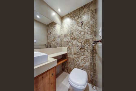 Apartamento à venda com 157m², 3 quartos e 3 vagasBanheiro 