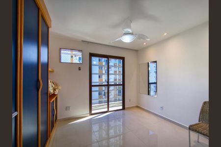 Apartamento à venda com 157m², 3 quartos e 3 vagasQuarto 2