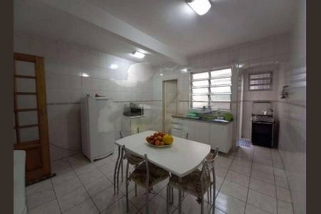 Casa à venda com 2 quartos, 70m² em Vila São José, São Paulo