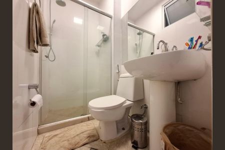 Apartamento à venda com 128m², 3 quartos e sem vagaBanheiro 