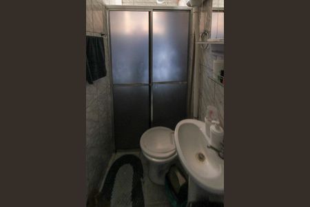 Casa à venda com 250m², 1 quarto e sem vaga Casa à venda com 250m², 1 quarto e sem vagaBanheiro