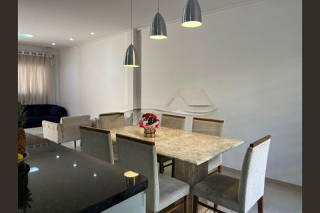 Casa à venda com 4 quartos, 183m² em Cambuci, São Paulo
